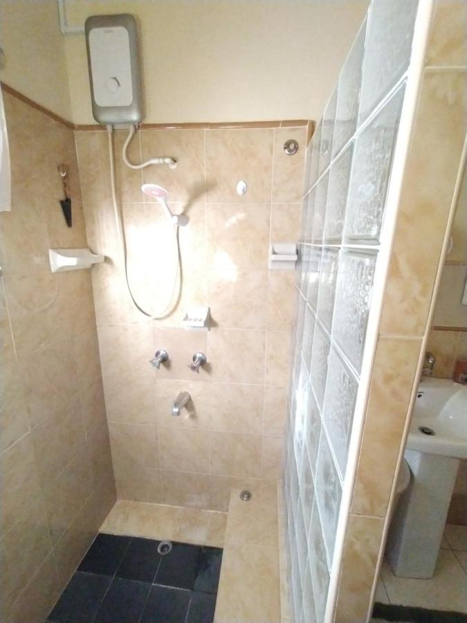 Gables Vacation Rentals With Private Gated Parking Onsite Knockpatrick Exterior photo